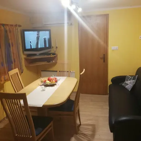 Casa vacanze Terme - Brunarica 117 *